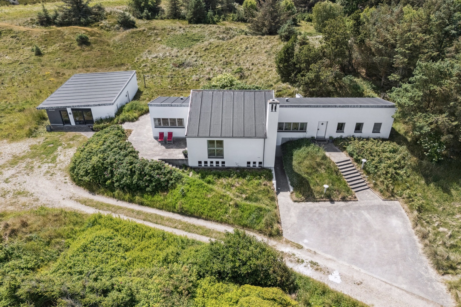 Huset set fra oven
